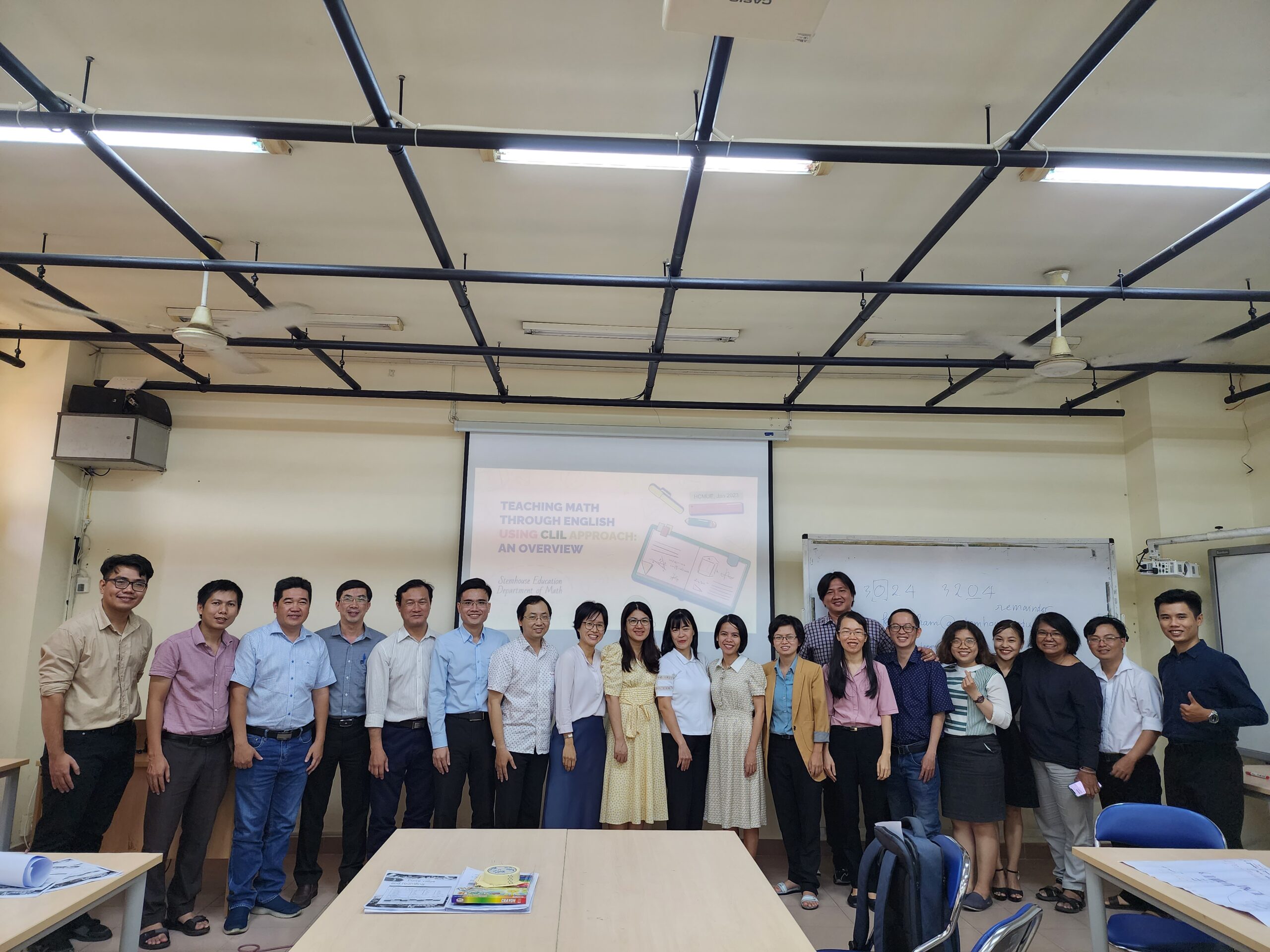 Hợp tác đào tạo giáo viên